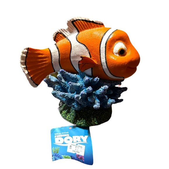 Finding Nemo Coral Figure Aquarium Fish Tank Decoration Disney